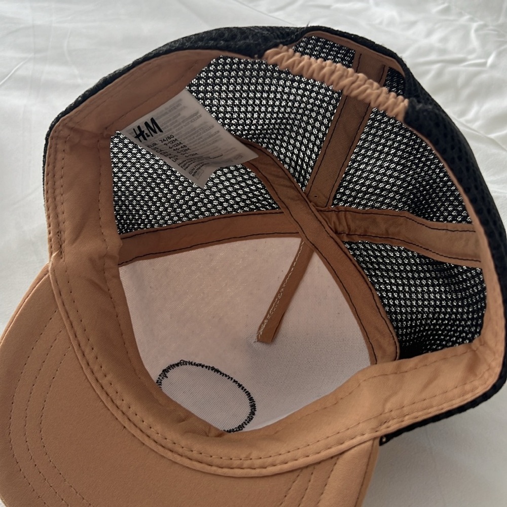 H&M hat - Picture 2 of 2